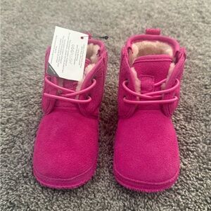 Baby Neumel UGG Magenta